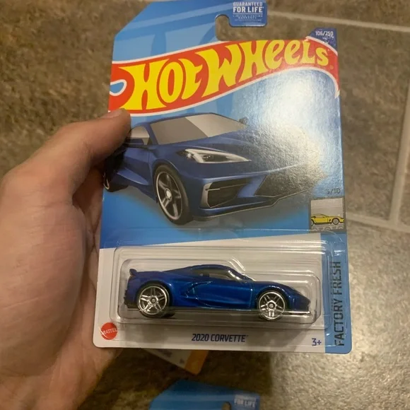 Miniature Hot Wheels Corvette 2020 Factory Fresh 2022 - Échelle 1:64, Modèle CT005, Neuf En Boîte